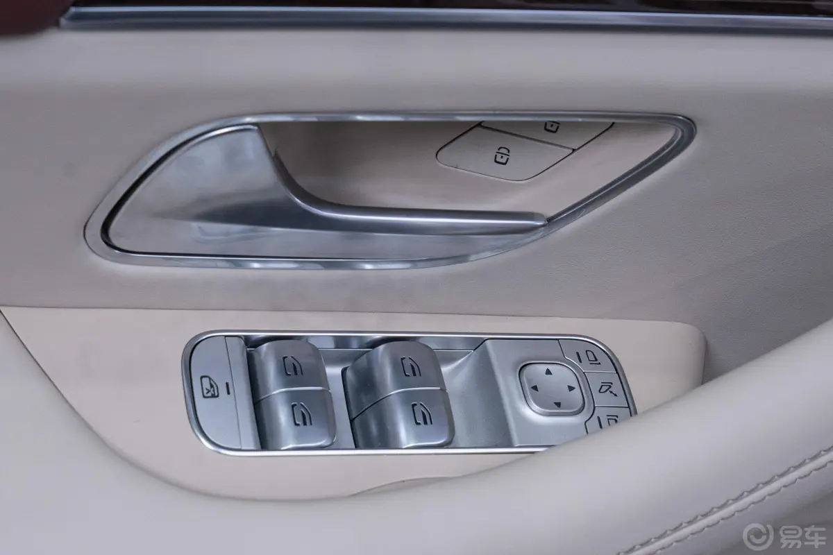 克慕勒GLSComfort450 3.0T 标准版内饰