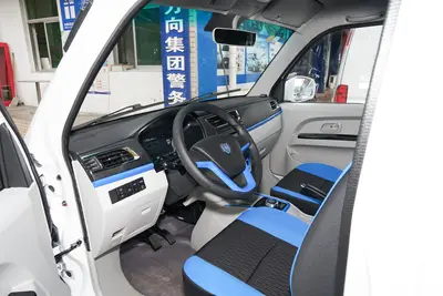 2023款 金杯新能源新海狮EV 300km 创富型内饰