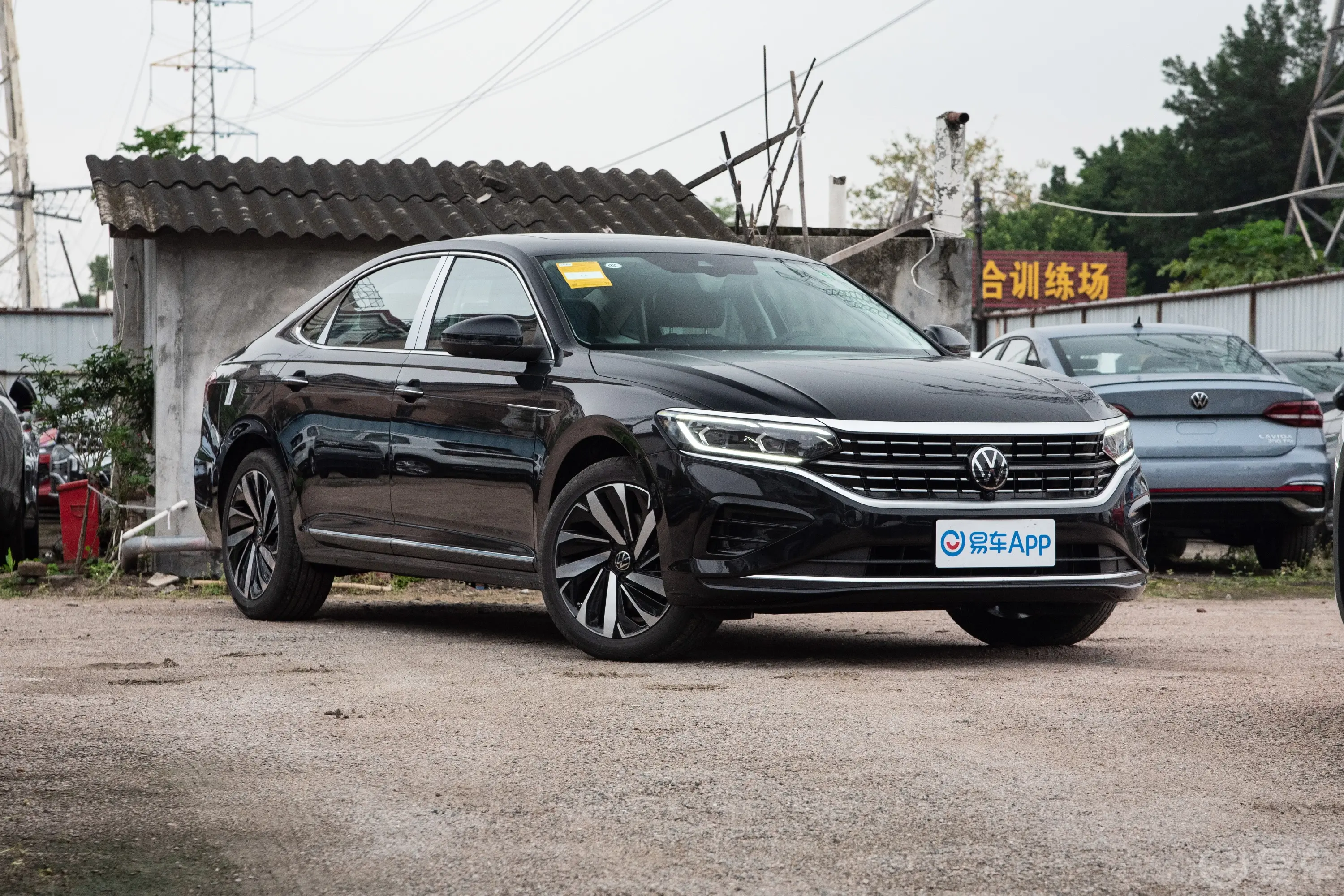 帕萨特改款 380TSI 旗舰版发动机特写