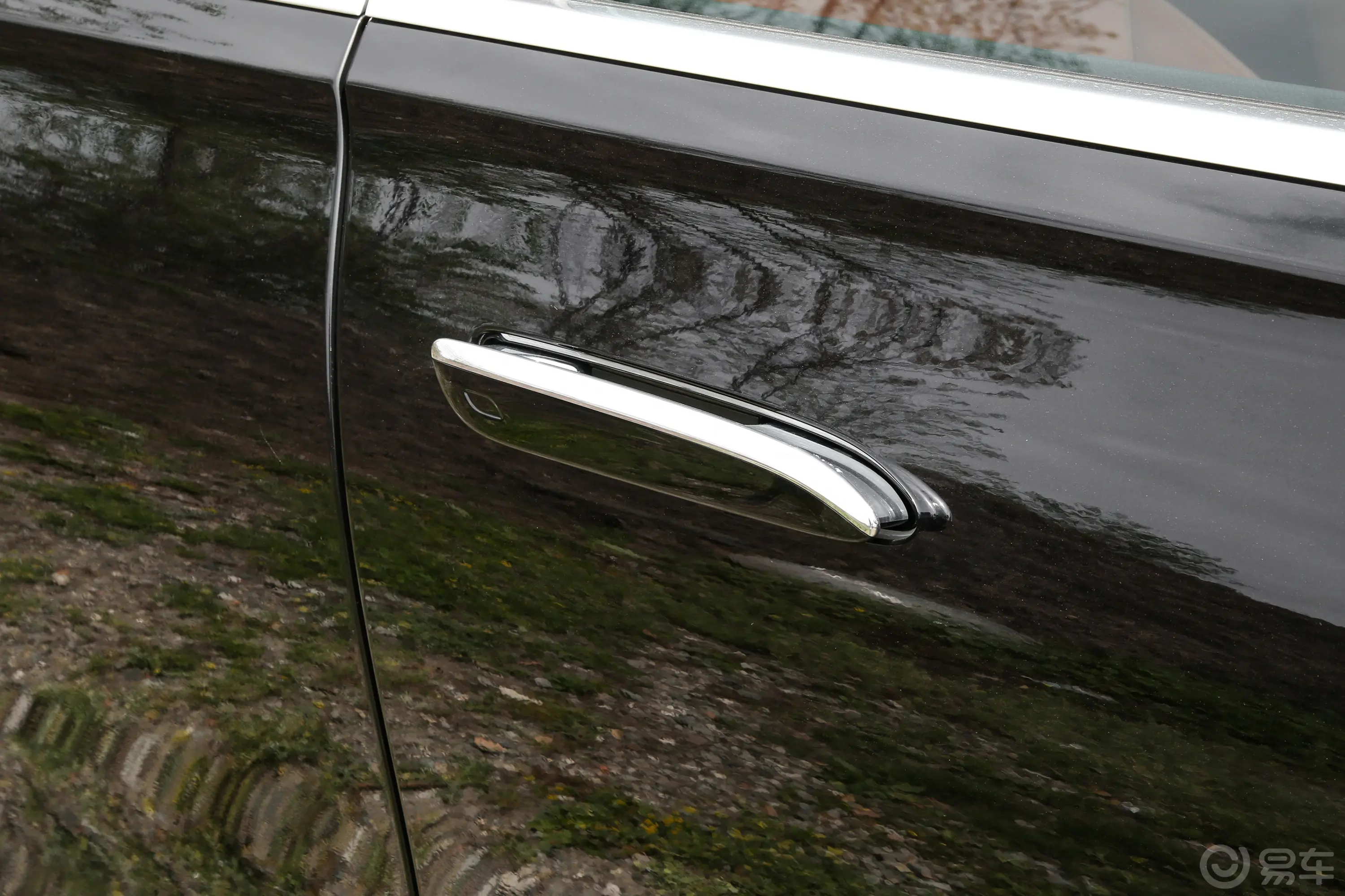 奔驰S级改款 S 400 L 商务型外观细节