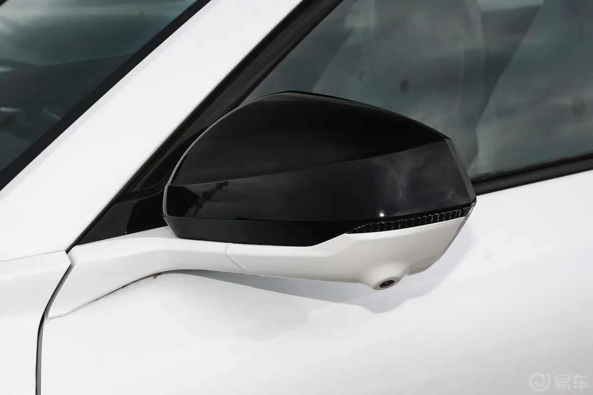 长安欧尚Z6蓝鲸 2.0T 自动智远型主驾驶后视镜背面