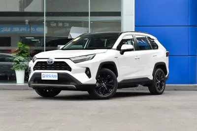 2023款 RAV4荣放 双擎 2.5L 四驱精英PLUS版外观