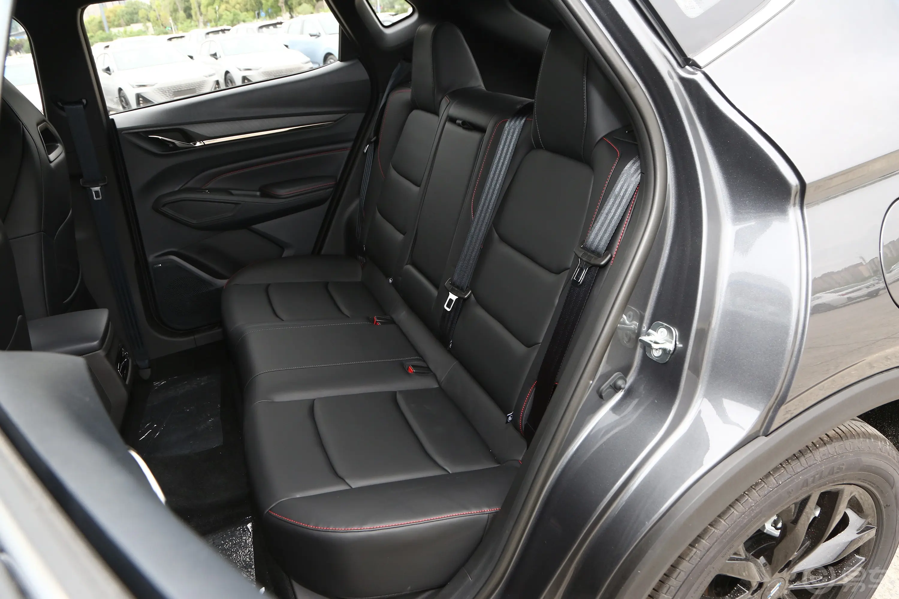 长安欧尚X5 PLUS改款 1.5T 领航型后排座椅