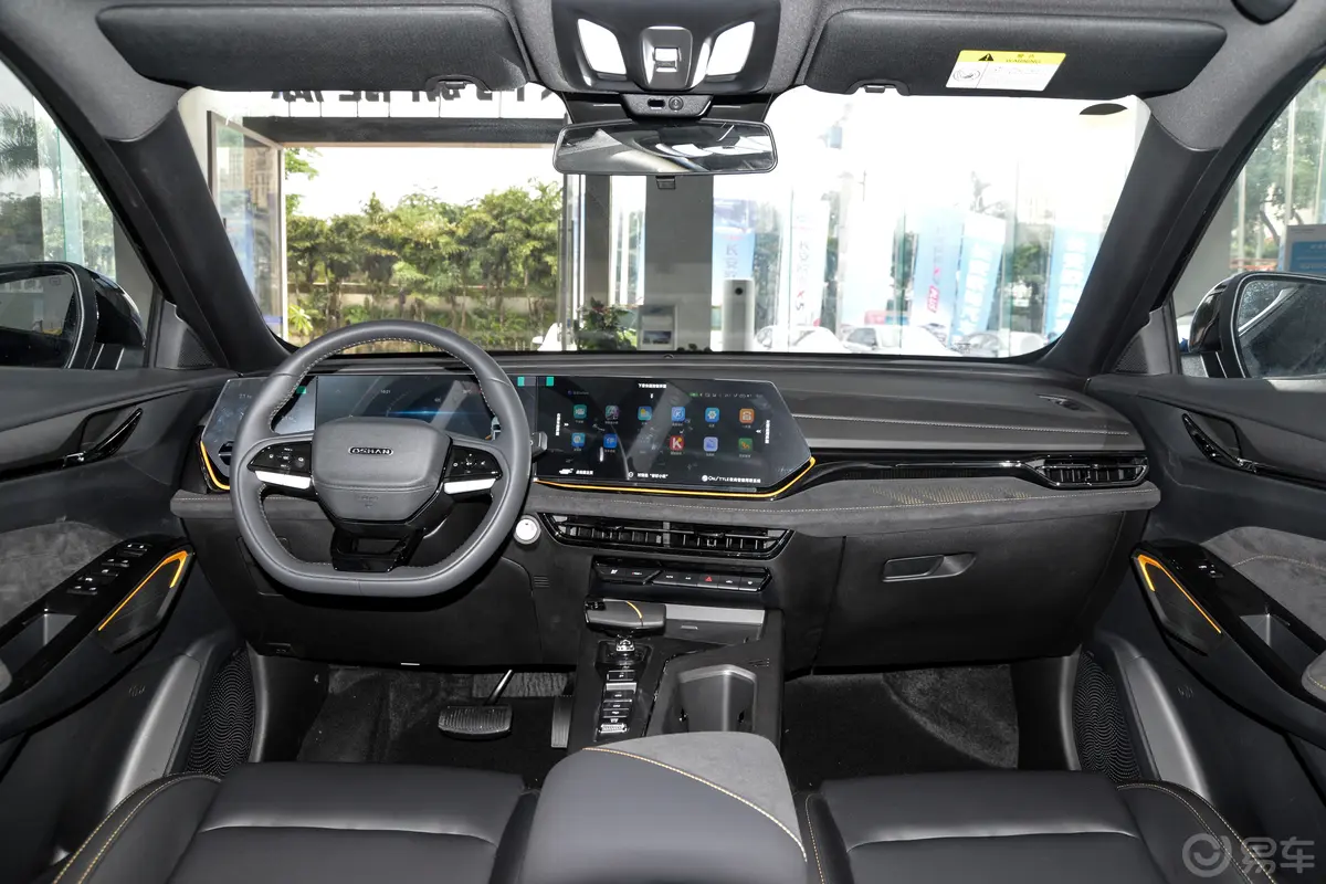 长安欧尚X5 PLUS改款 1.5T 智趣AI版驾驶位遮阳板