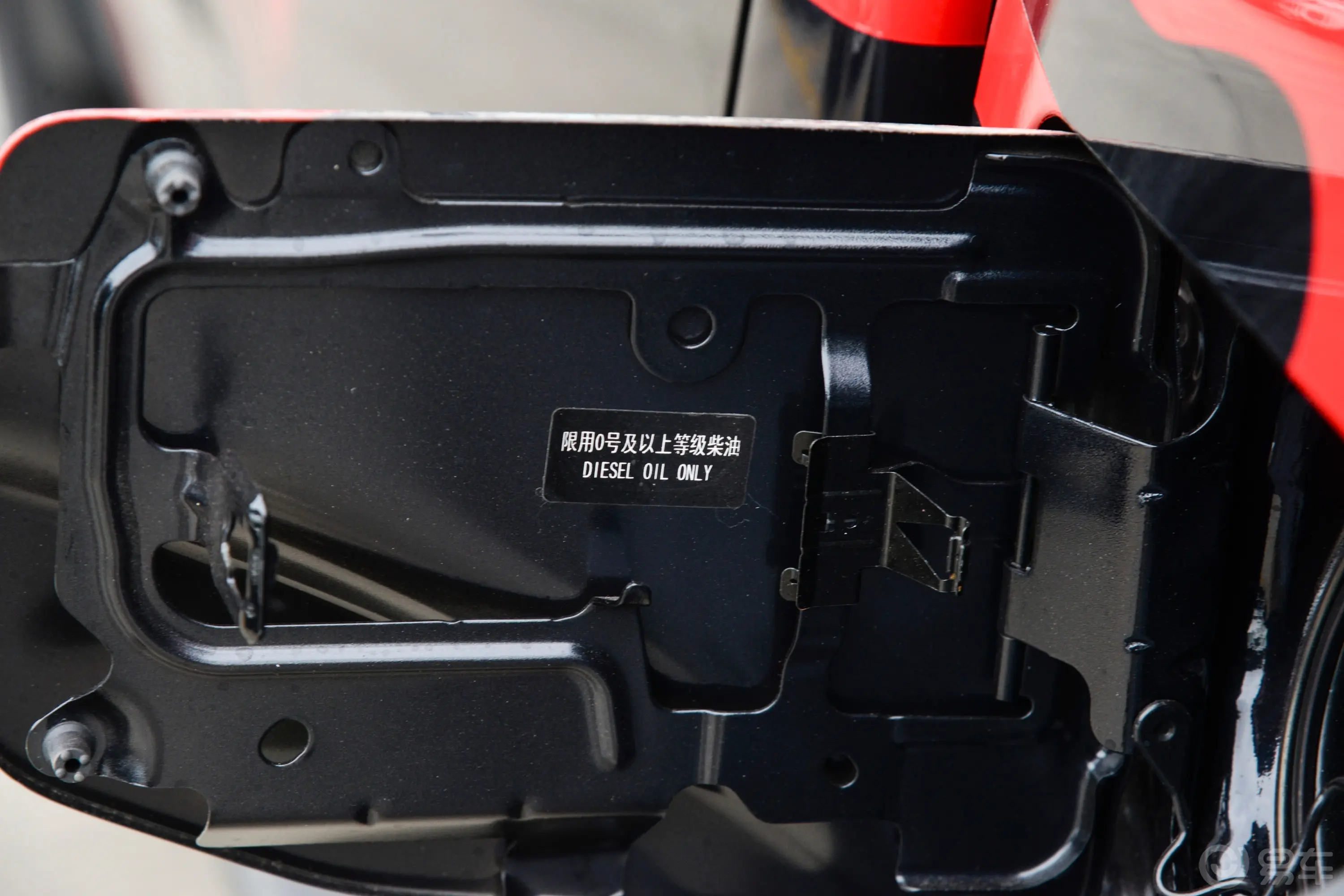 锐骐6越野版 2.3T 自动四驱标准型 柴油外观细节