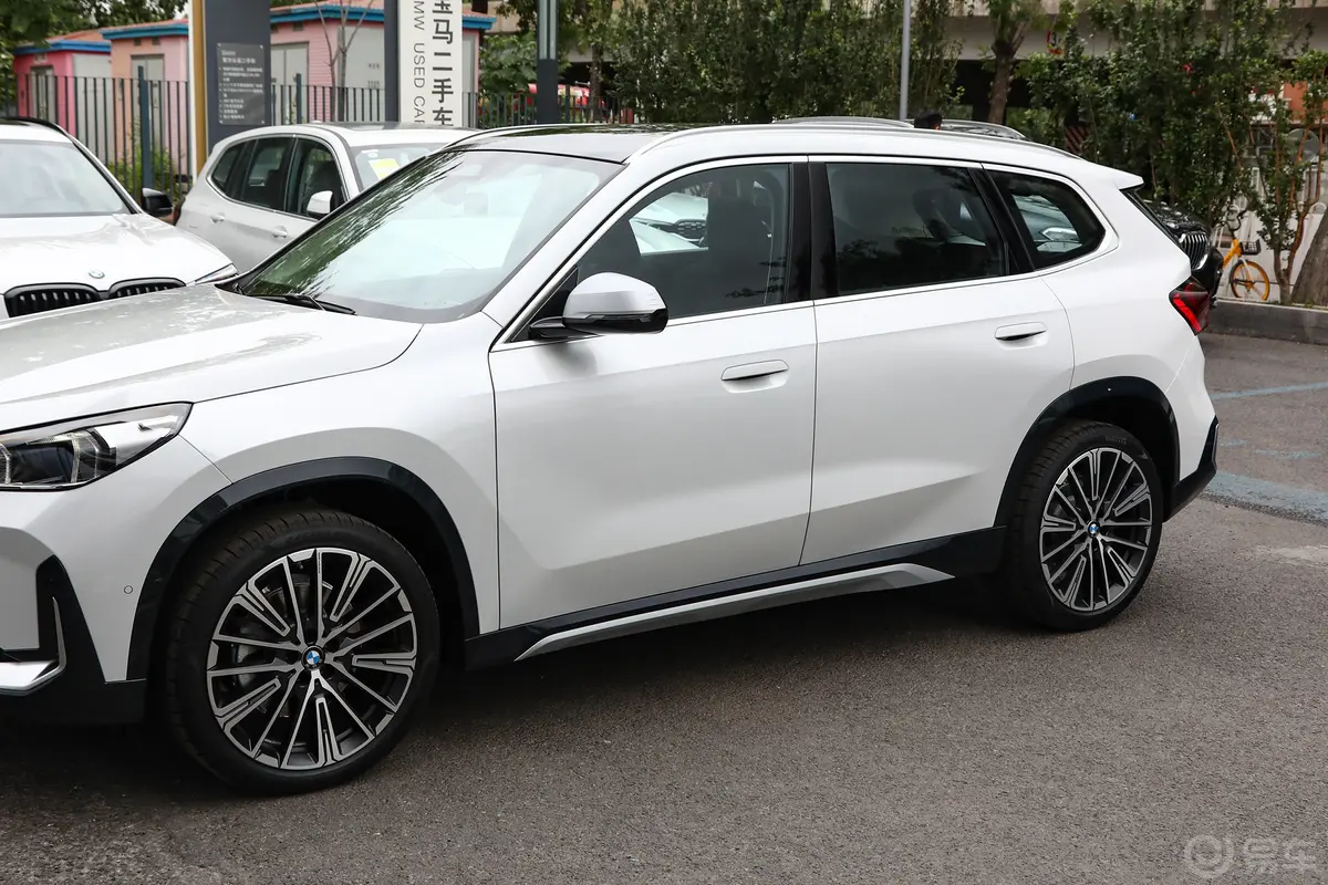 宝马X1xDrive25Li X设计套装外观细节