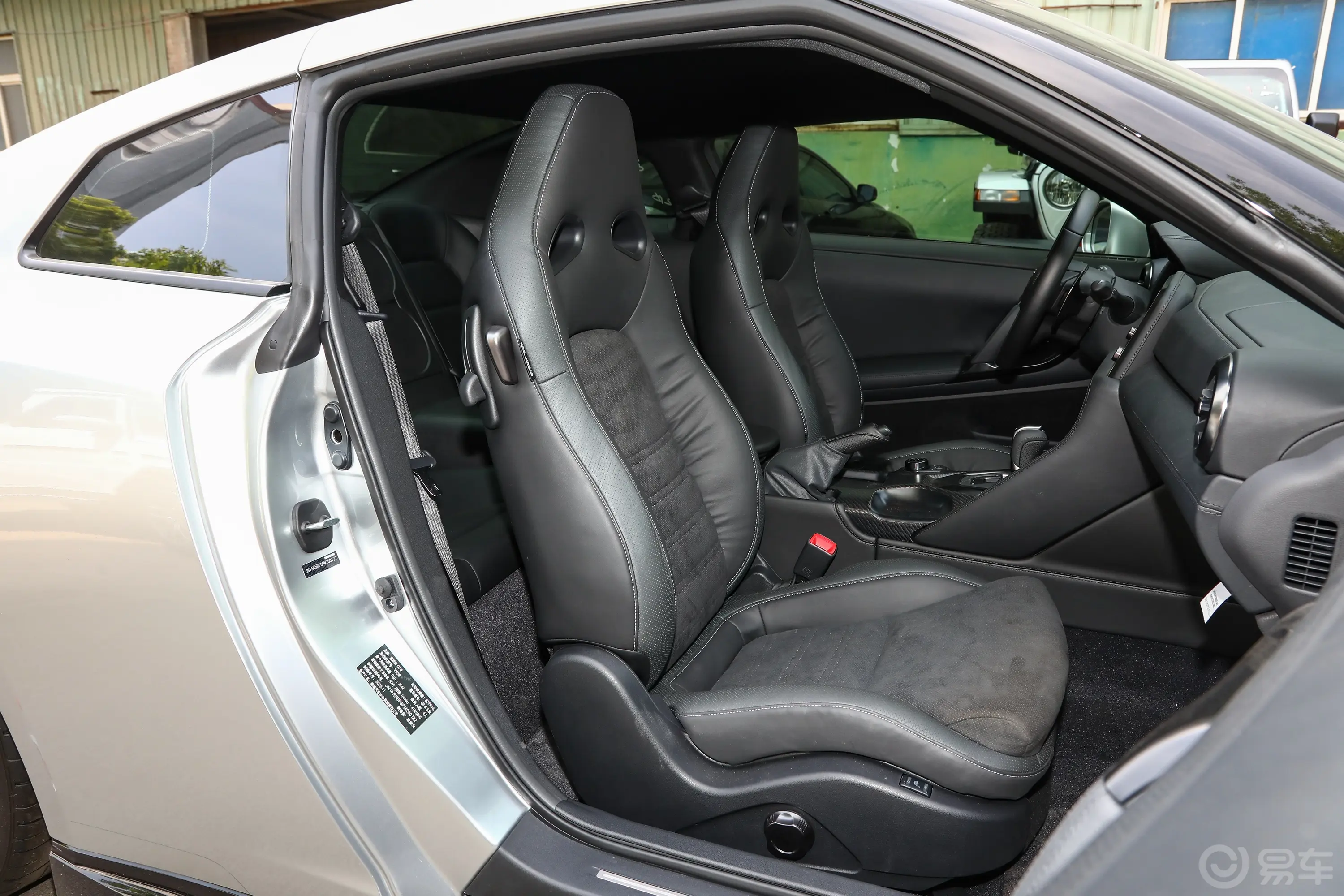 GT-R3.8T  Premium副驾驶座椅