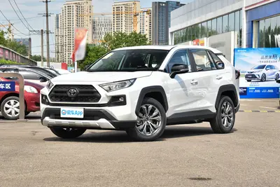 2023款 RAV4荣放 2.0L 四驱探险版外观