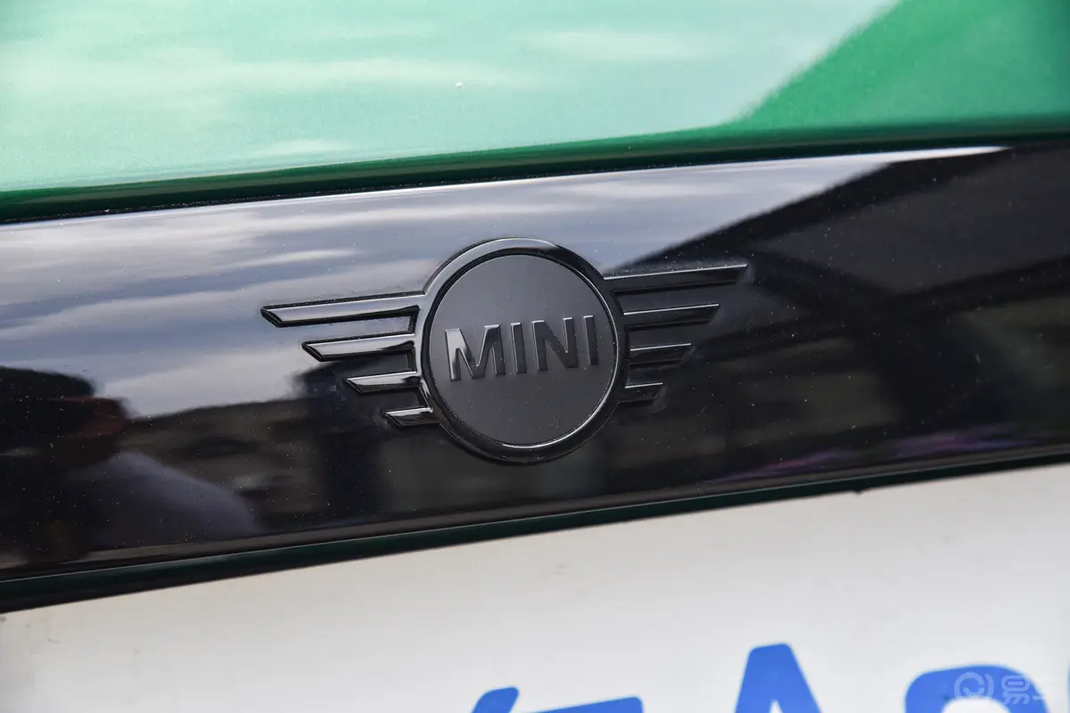 MINI改款 2.0T COOPER S 赛车手外观细节