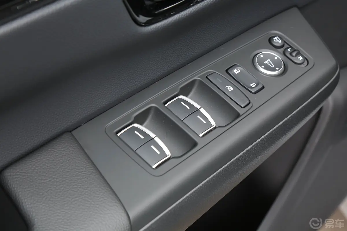 本田CR-V混动 2.0L 四驱智尊版车窗调节整体