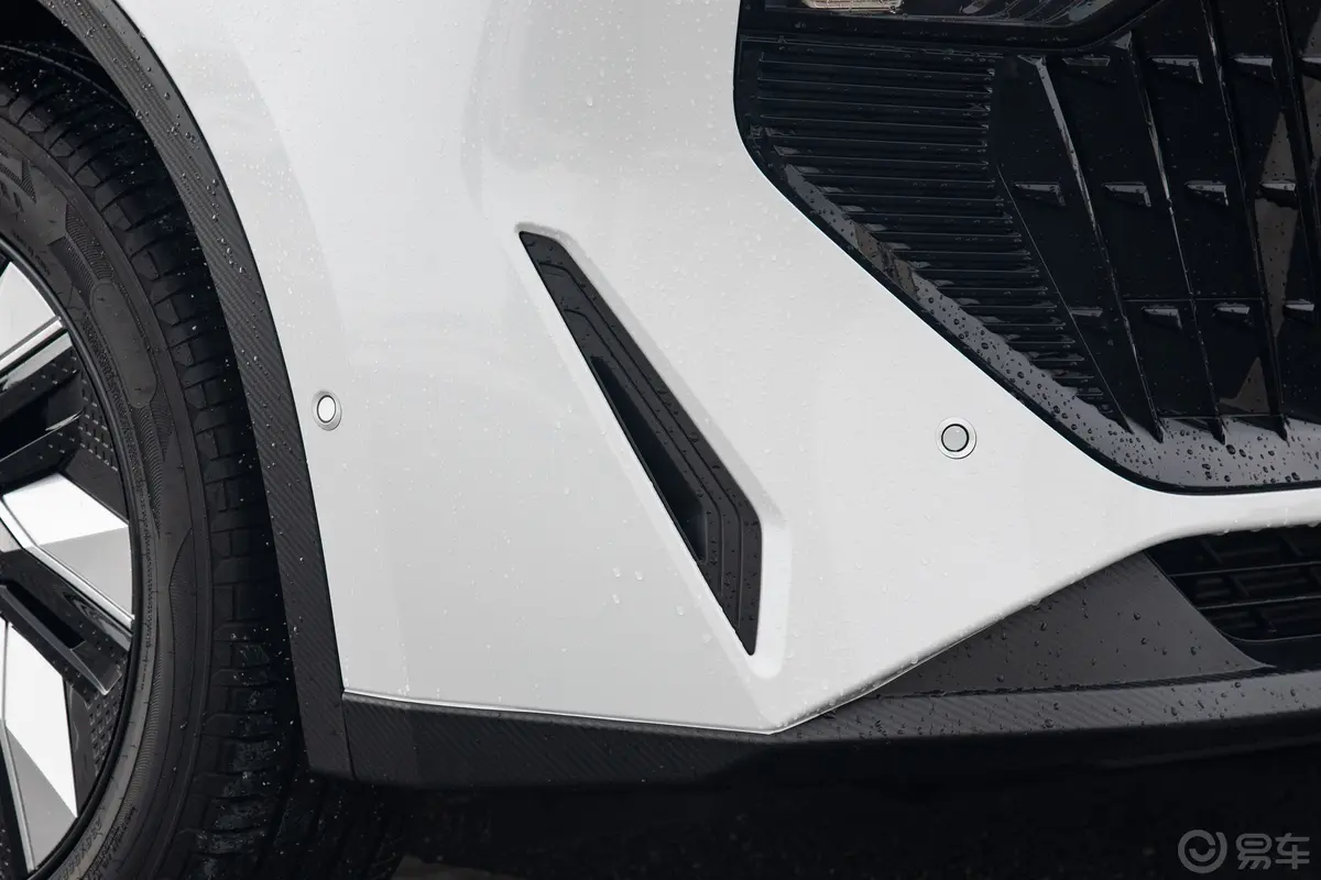 启辰大V DD-i超混动1.5T 110km iT版外观细节
