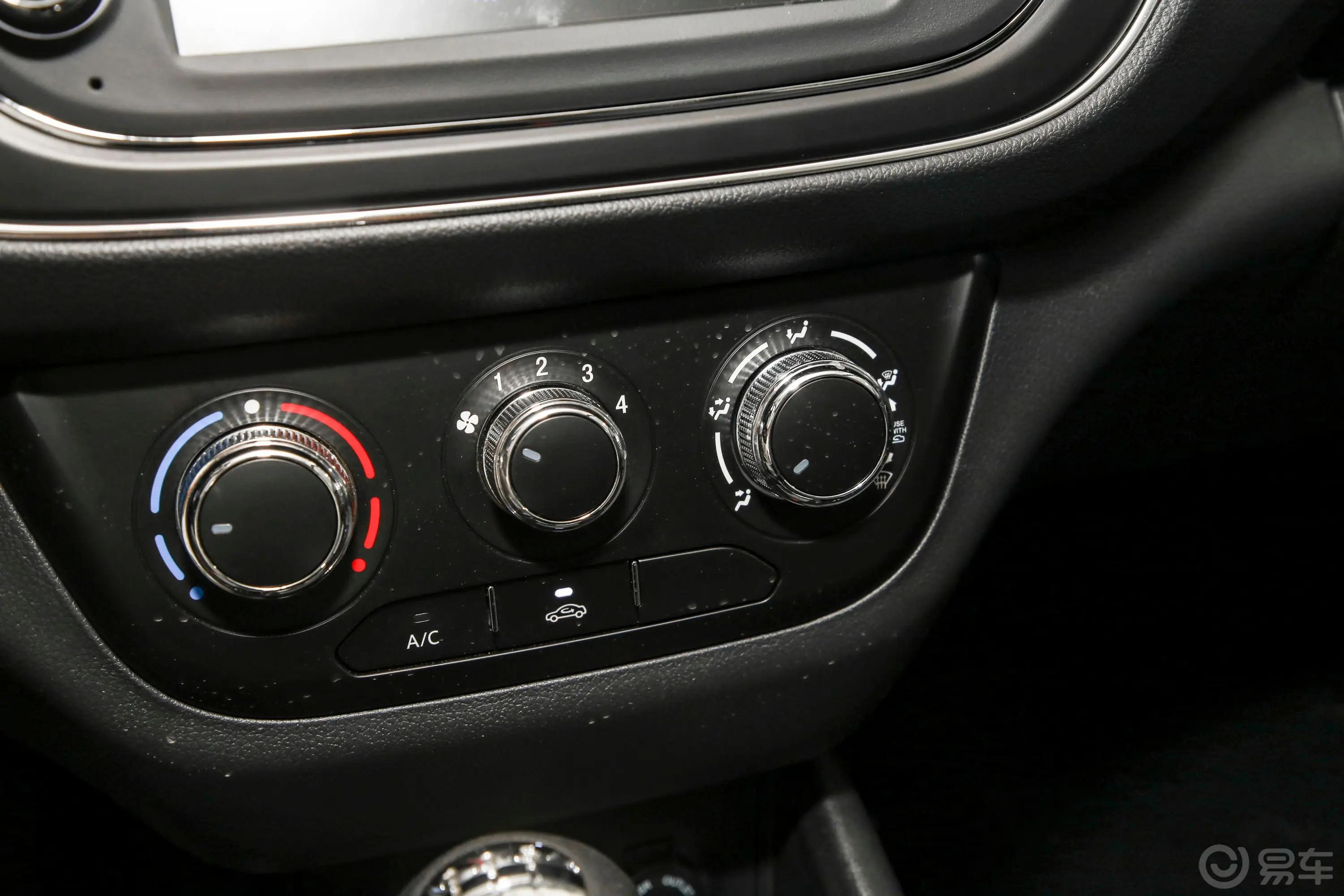欧诺S欧诺S 1.5L 客车尊享版(双蒸空调)空调