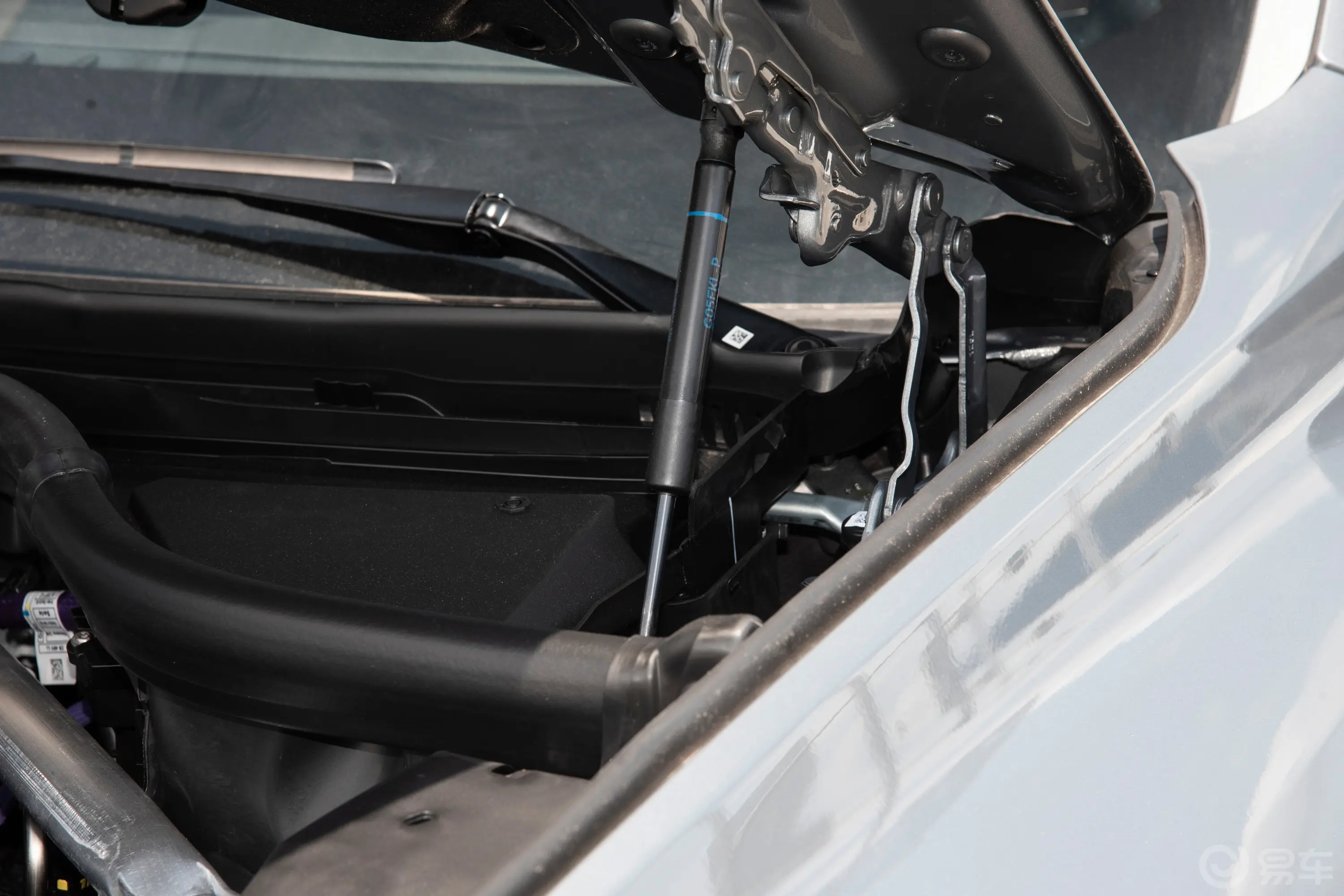 宝马X6改款 xDrive30i M运动套装动力底盘