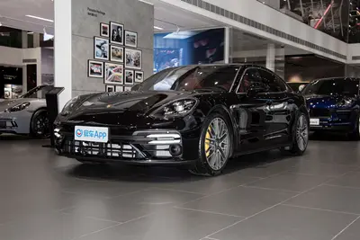 2023款 Panamera Panamera Turbo S 4.0T外观