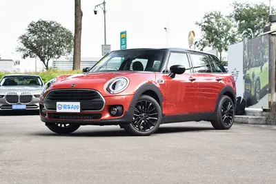 2023款 MINI CLUBMAN 改款 1.5T COOPER 经典派外观