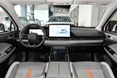 2023款 AION S Plus 610km 80 科技版 三元锂 68kWh内饰
