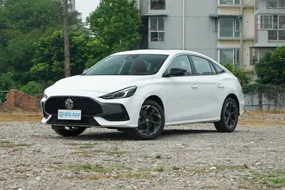 2023款 MG5 300TGI 双离合旗舰版外观