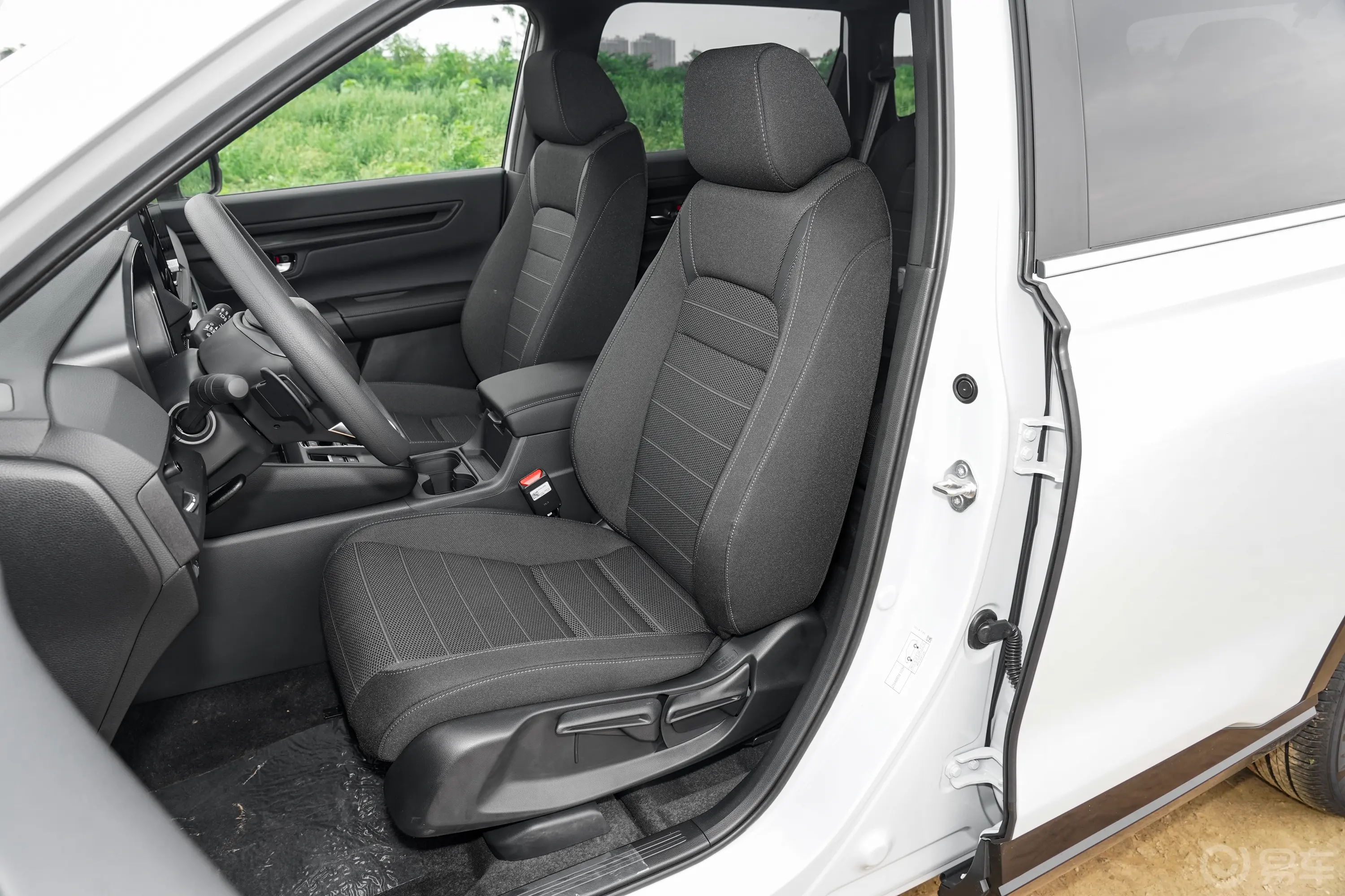 本田CR-V混动 2.0L 两驱智享版驾驶员座椅