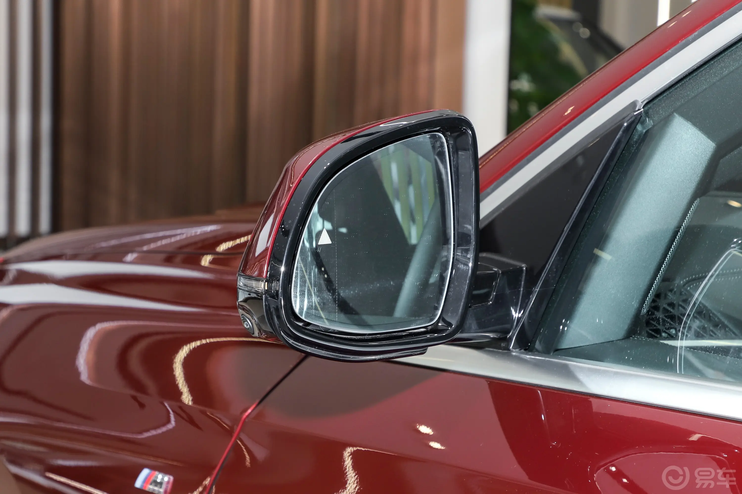 宝马X6改款 xDrive40i 尊享型 M运动套装后视镜镜面