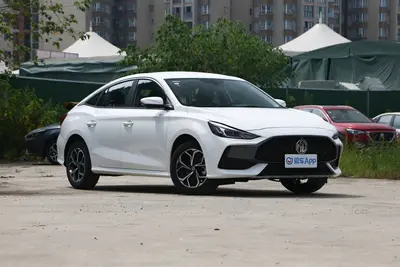 2023款 MG5 180DVVT 手动风尚版外观