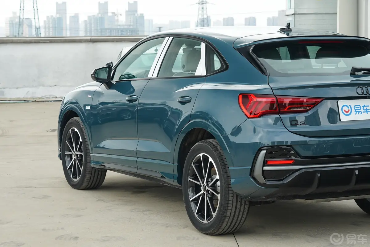 奥迪Q3 Sportback45 TFSI quattro 时尚型上市版外观细节