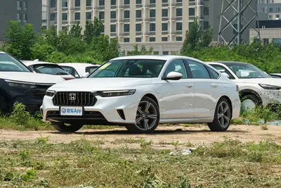 2023款 英仕派 e:PHEV 2.0L 82km 智尊版外观