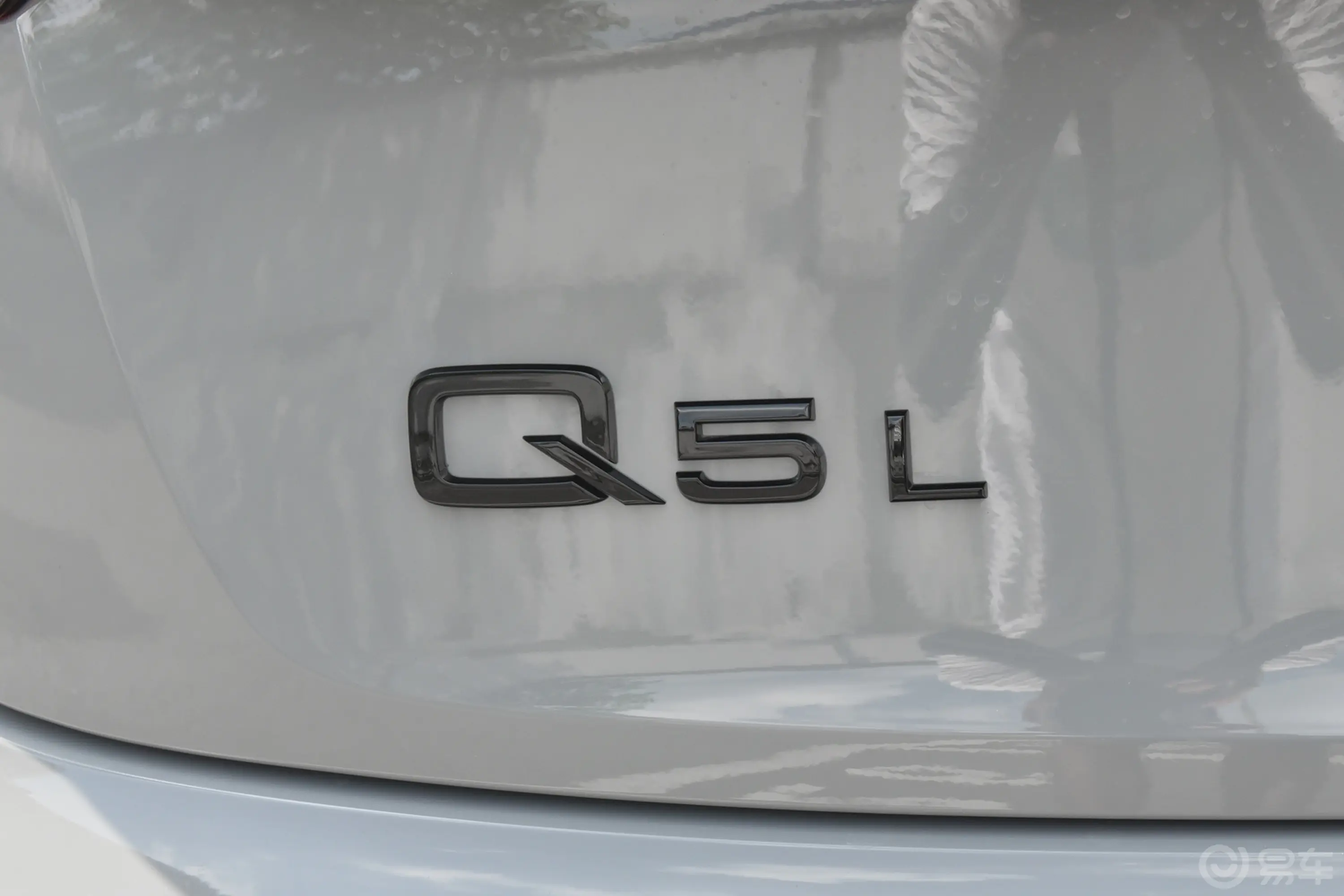 奥迪Q5L Sportback40 TFSI 时尚型外观细节