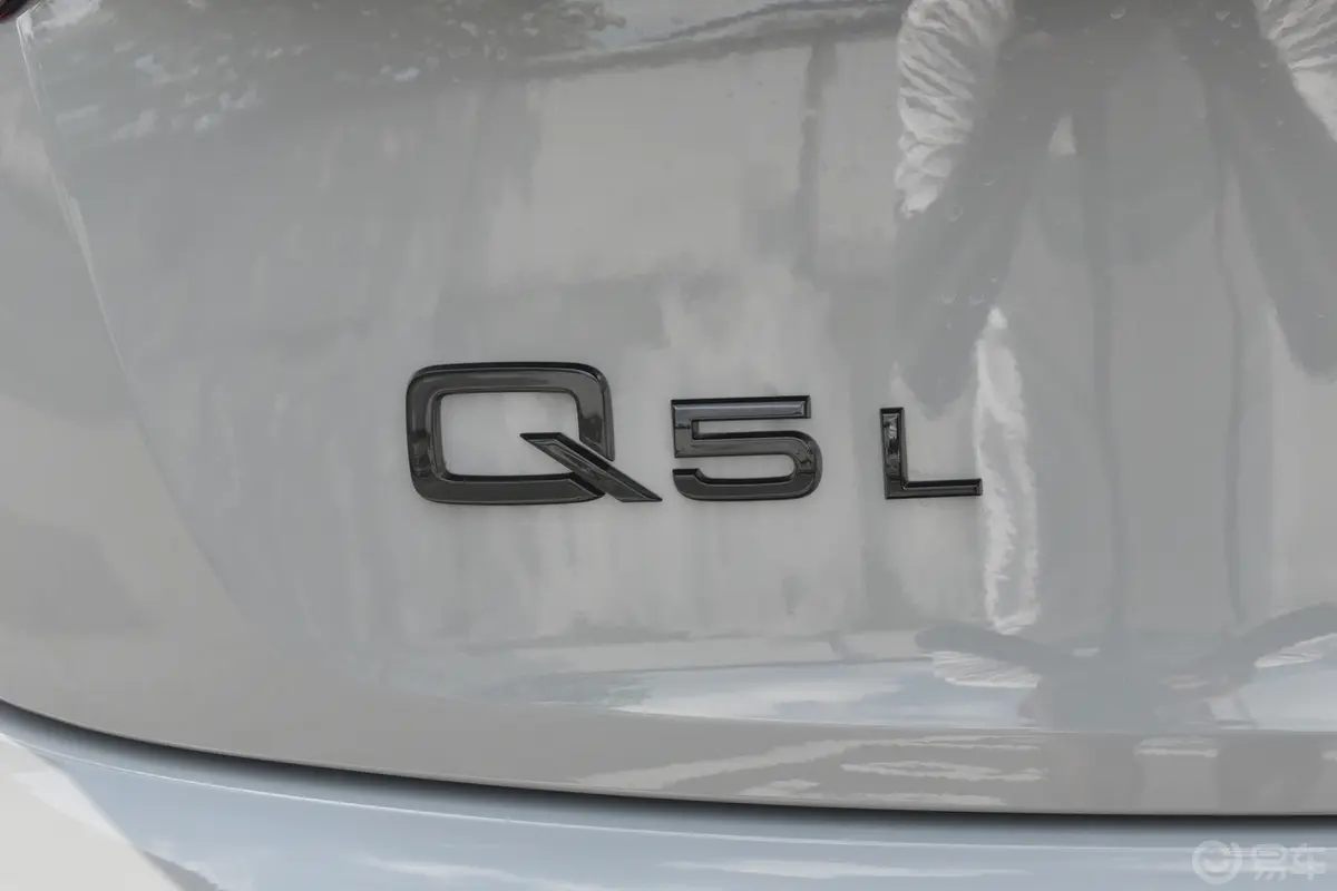 奥迪Q5L Sportback40 TFSI 时尚型外观细节