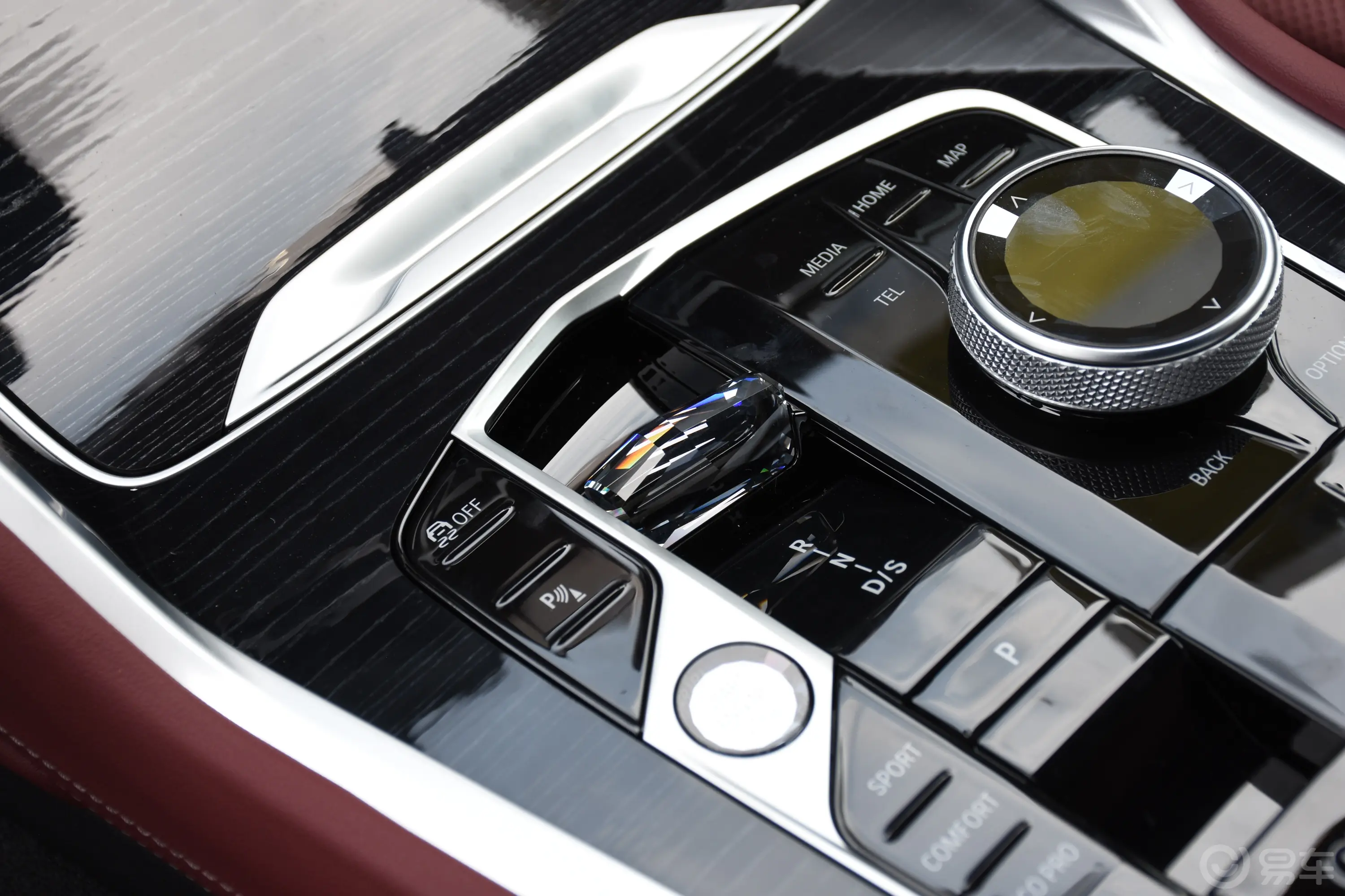 宝马X6改款 xDrive30i M运动套装换挡杆