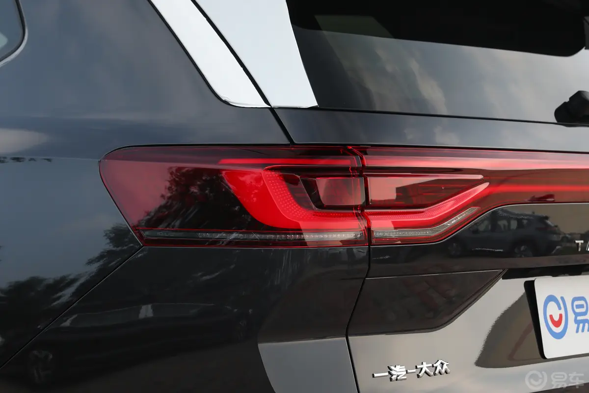 揽境改款 380TSI 四驱旗舰胜境版 6座外观灯组