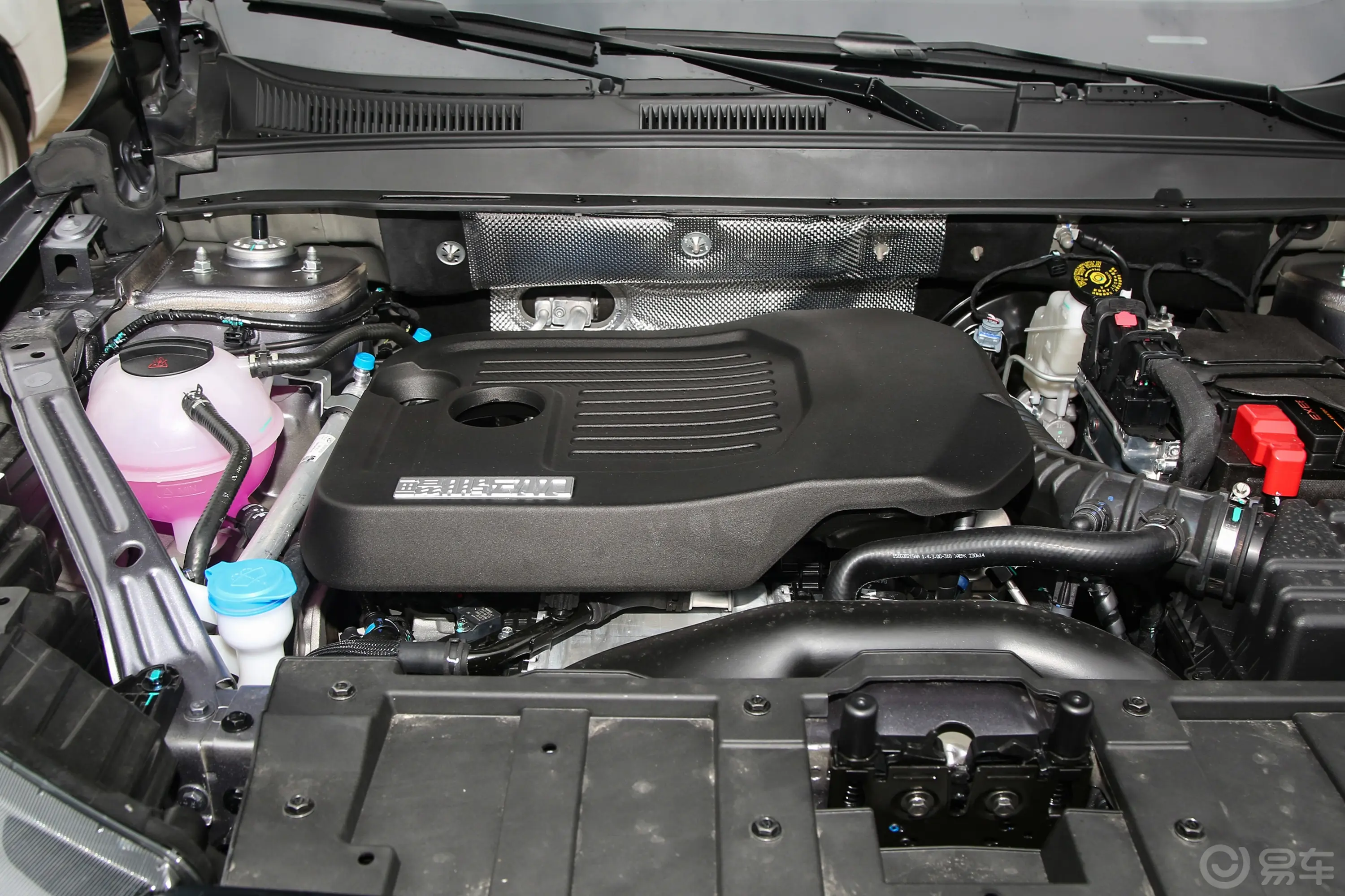 瑞虎7 PLUS冠军版 1.5T 双离合尊贵型发动机特写