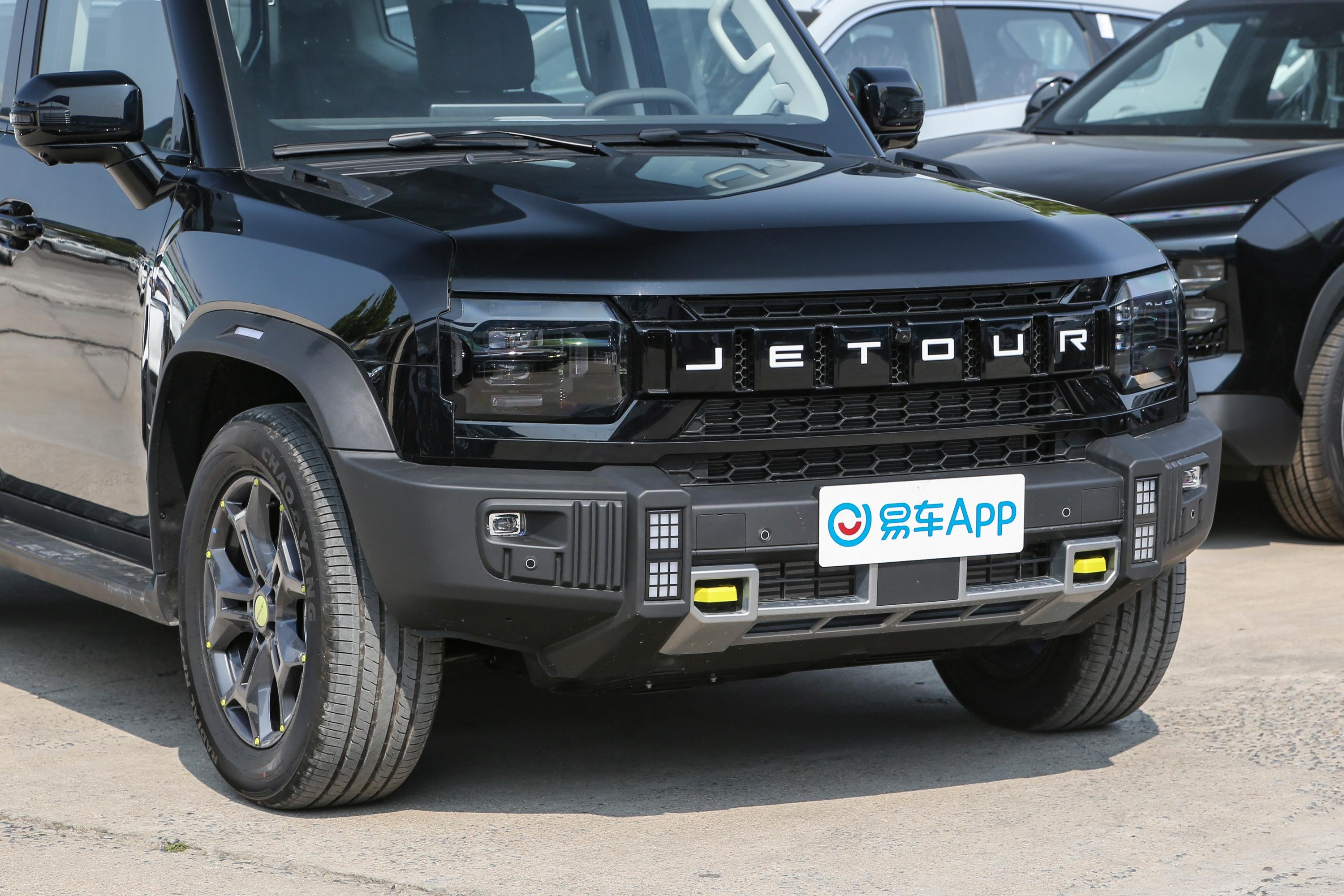 【捷途旅行者2.0T 双离合四驱穿越PRO前格栅侧俯拍图片-汽车图片大全】-易车