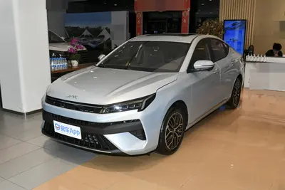 2023款 江淮A5 PLUS 1.5T CVT尊贵型外观