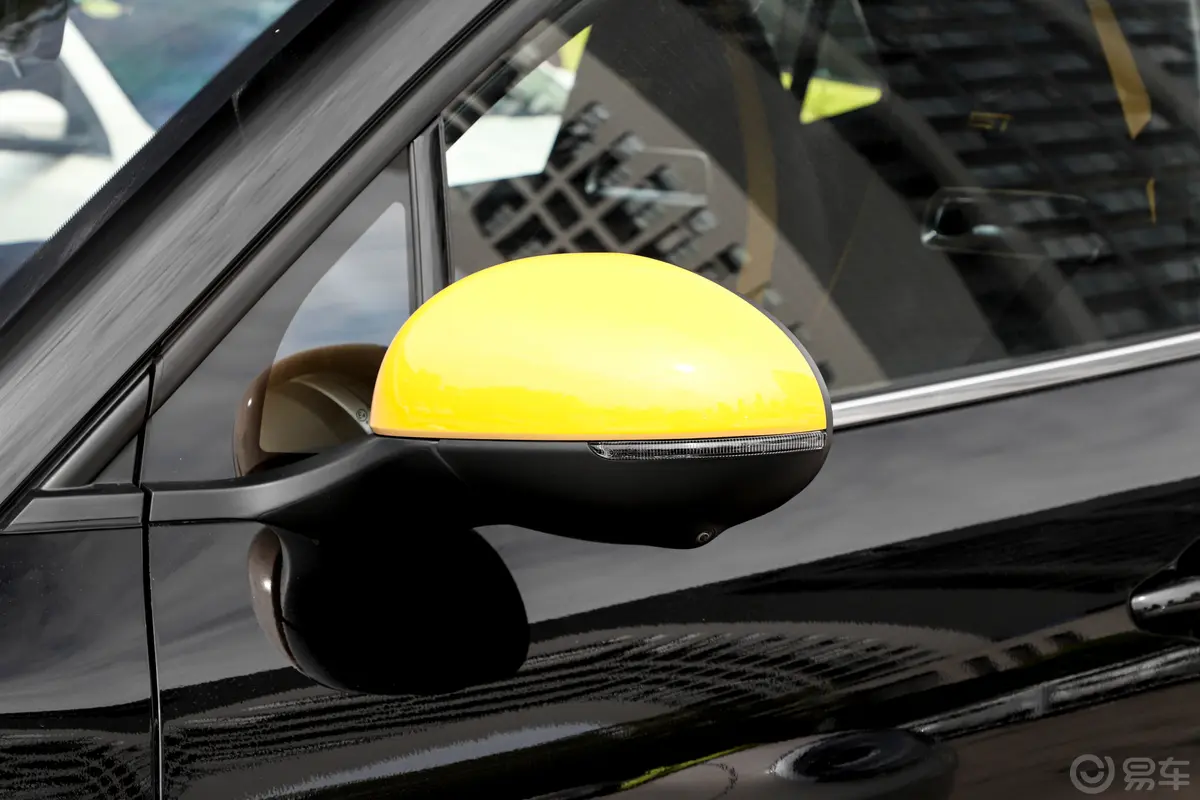 欧拉好猫GT木兰版 401km 尊荣型主驾驶后视镜背面