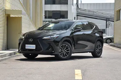 2023款 雷克萨斯NX 260 两驱创悦版外观