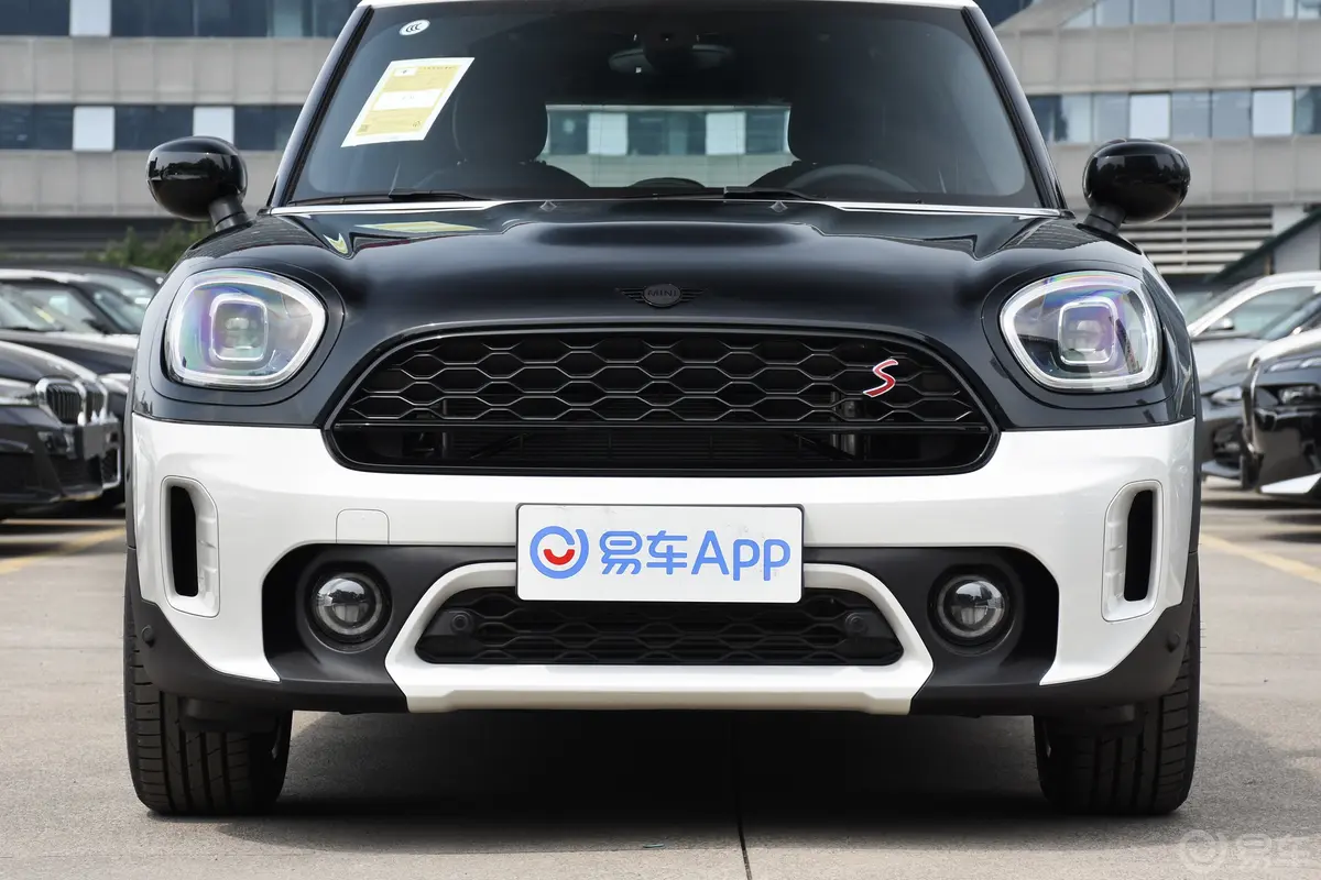 MINI COUNTRYMAN2.0T COOPER S ALL4 留白特别版外观细节