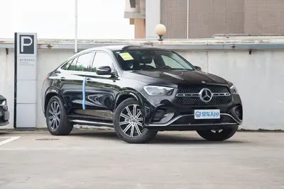 2024款 奔驰GLE轿跑 GLE 350 4MATIC 轿跑SUV 时尚型外观