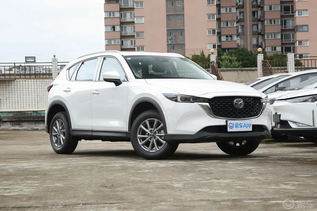 马自达CX-52.0L 两驱智雅Pro发动机舱整体