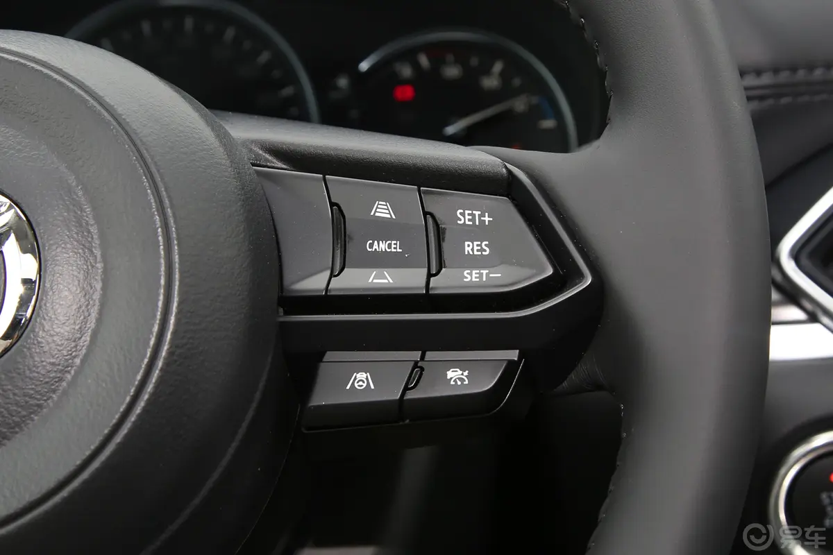 马自达CX-52.0L 两驱智雅Pro右侧方向盘功能按键