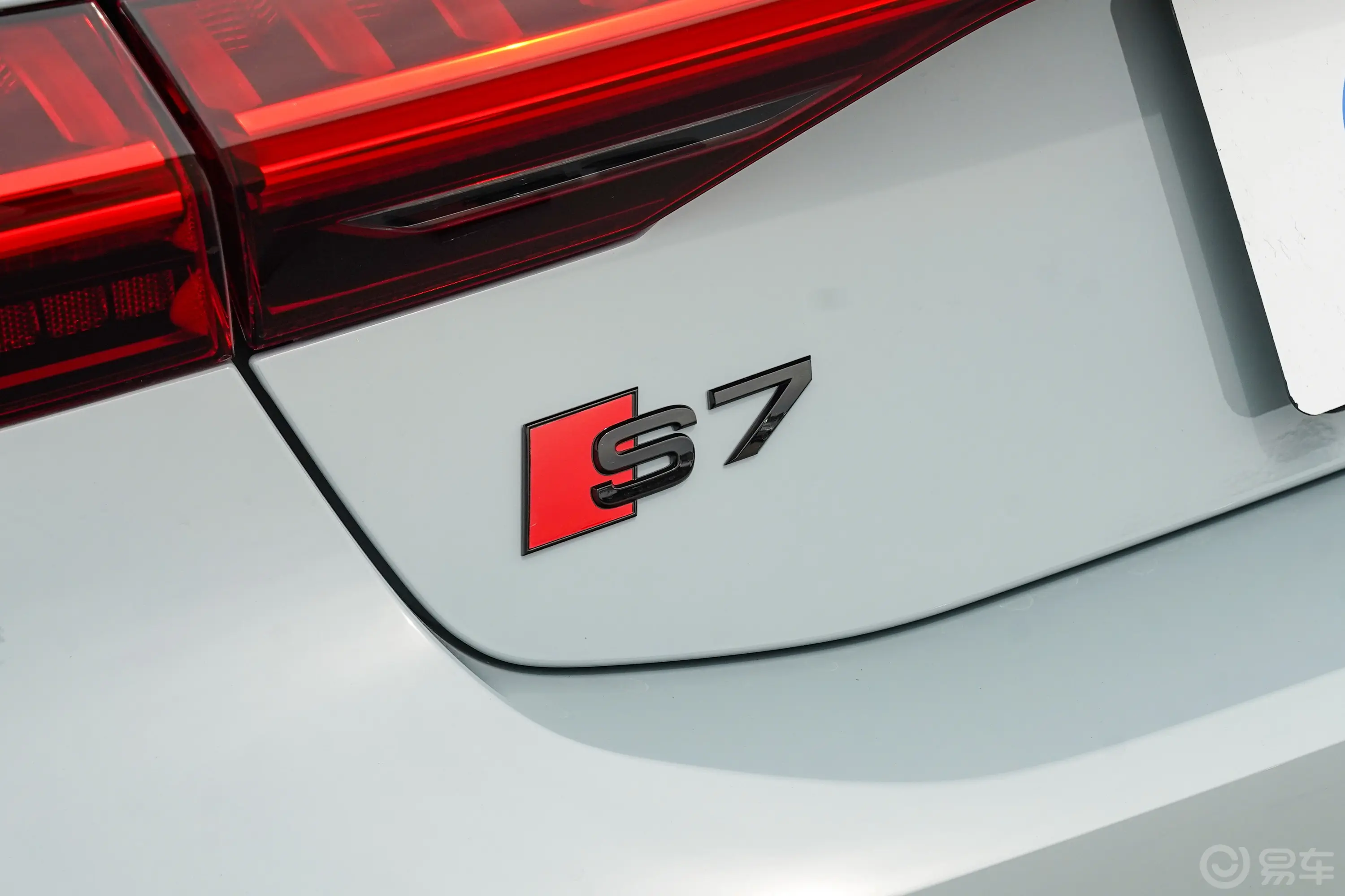 奥迪S72.9T Sportback 竞技限量版外观细节