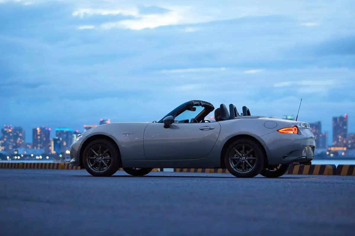 马自达MX-5