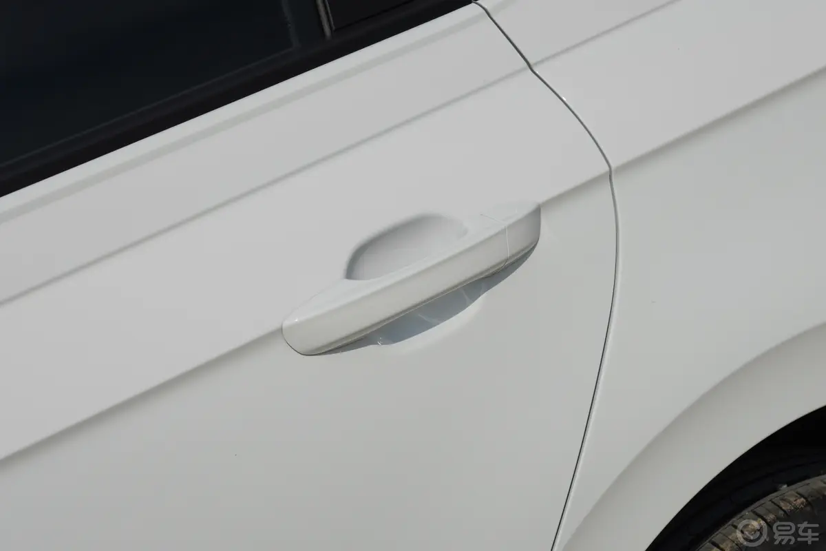 PoloPlus 1.5L 自动全景乐享版驾驶员侧后门把手