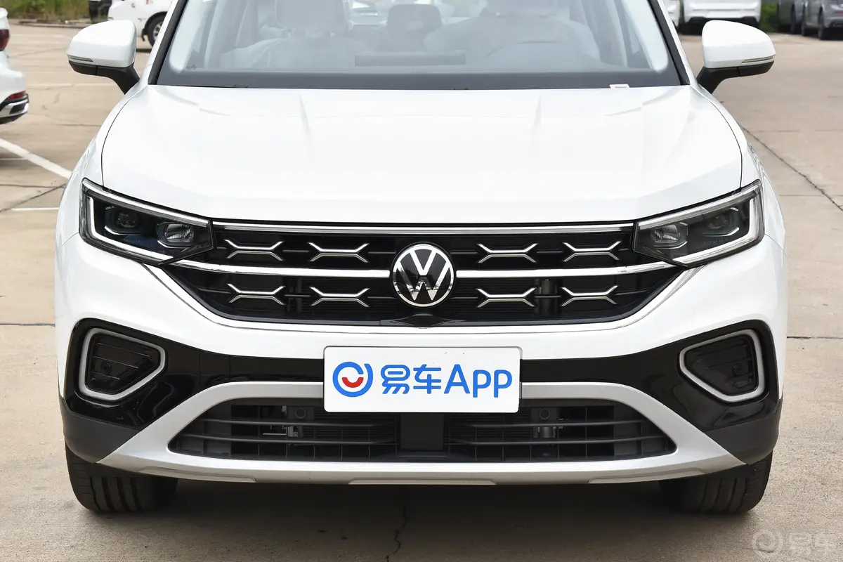 探岳300TSI 两驱豪华Plus进阶版外观