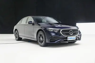 2024款 奔驰E级 E 300 L 运动尊贵型外观