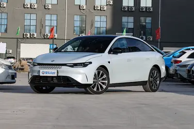 2023款 零跑C01 增程版 1.5L 316km 舒享版外观