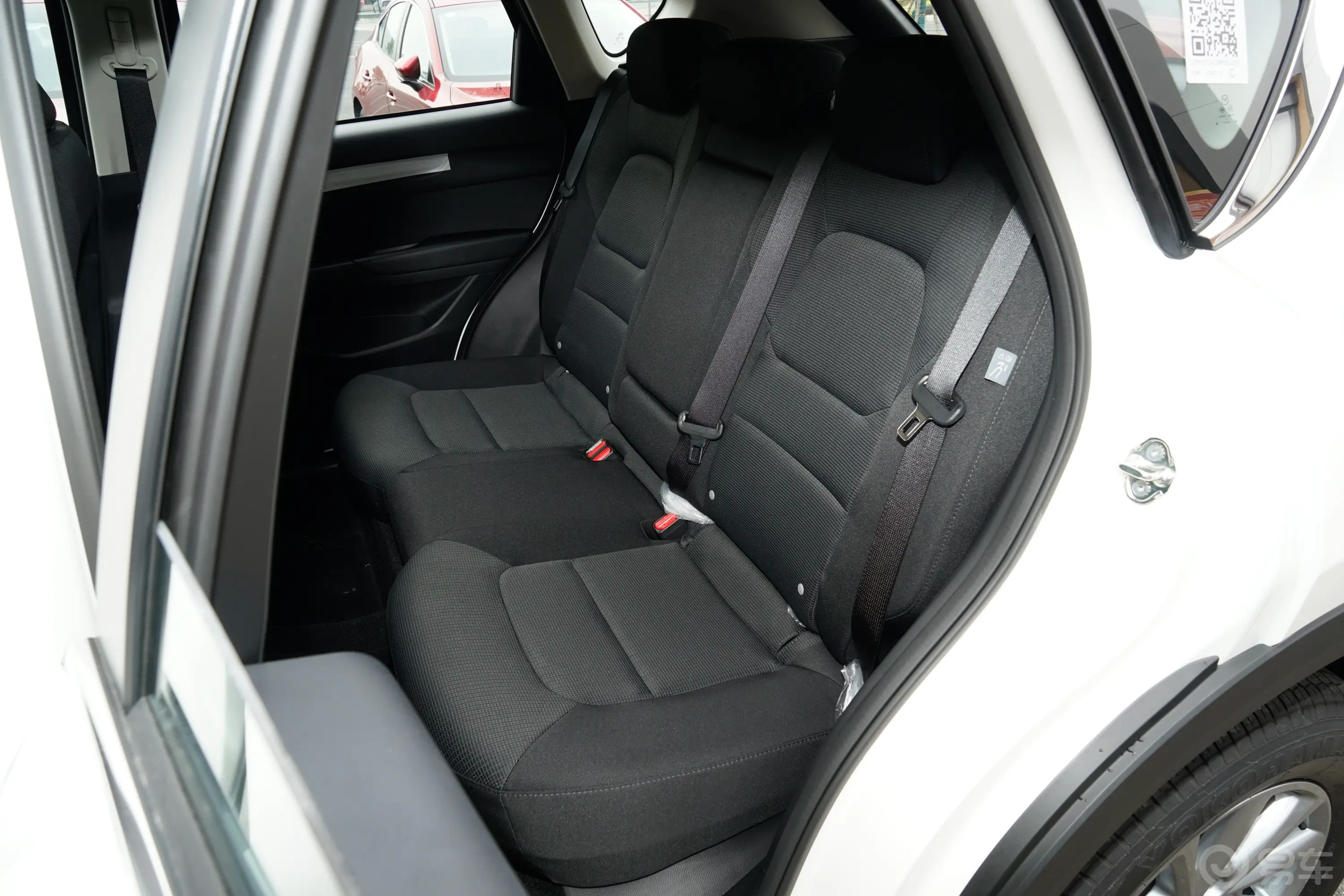 马自达CX-52.0L 两驱舒适型后排座椅