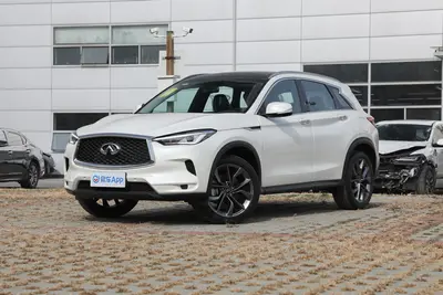 2024款 英菲尼迪QX50 2.0T 两驱领航版外观