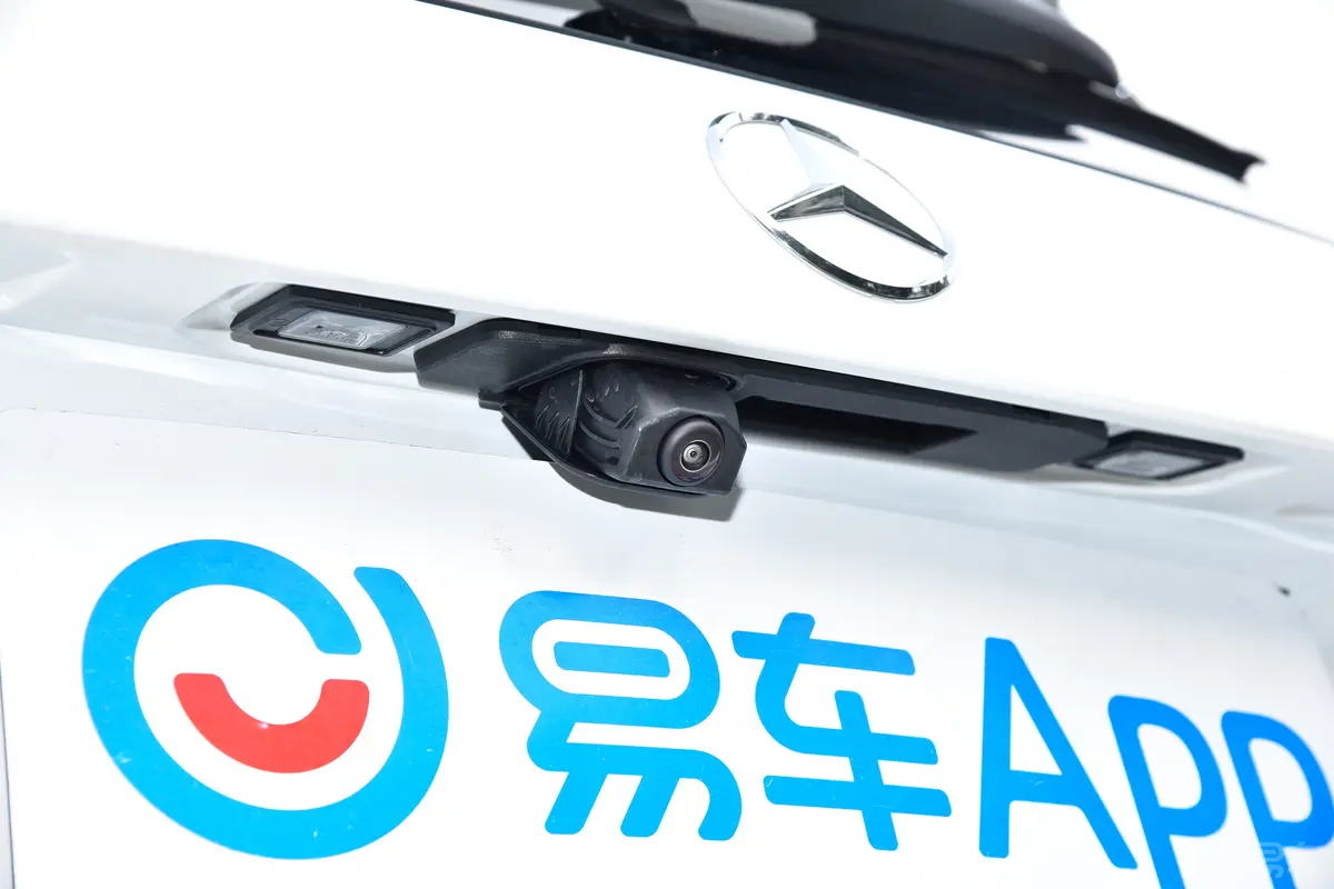 奔驰A级 AMG(进口)AMG A 35 4MATIC外观细节