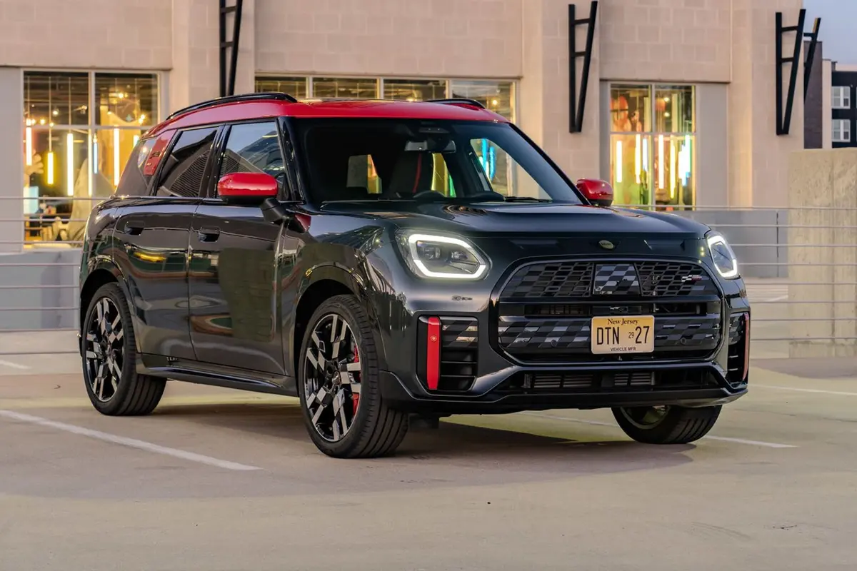 MINI JCW COUNTRYMAN