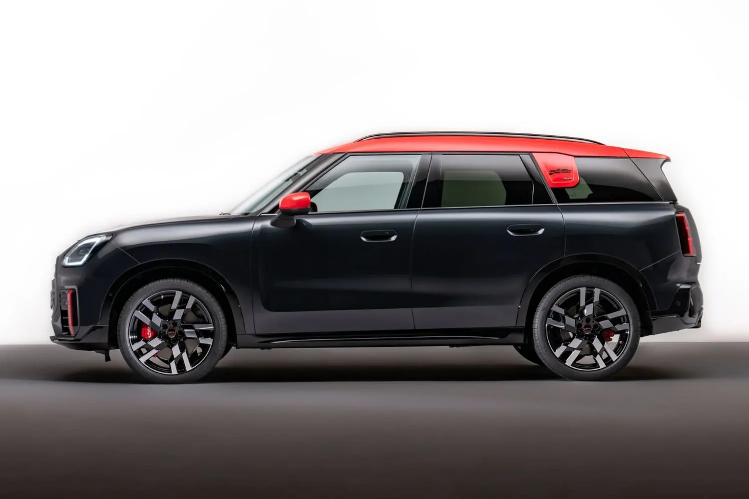 MINI JCW COUNTRYMAN